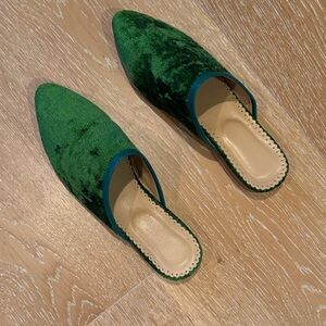 Elegant Green Velvet Women's Leather Mules